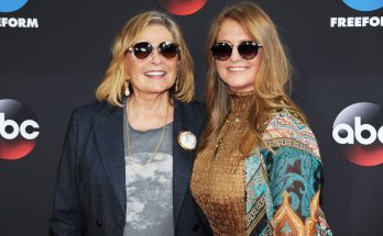 At 18, Roseanne Barr Gave up Her Daughter for Adoption & 1 Phone Call Brought Her Back Decades Later – Daughter's Pics