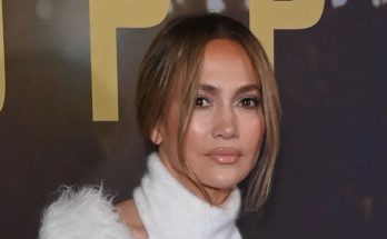 Fans Worried about Jennifer Lopez after Seeing Her at the UK Premiere of 'Unstoppable' — Photos & Videos